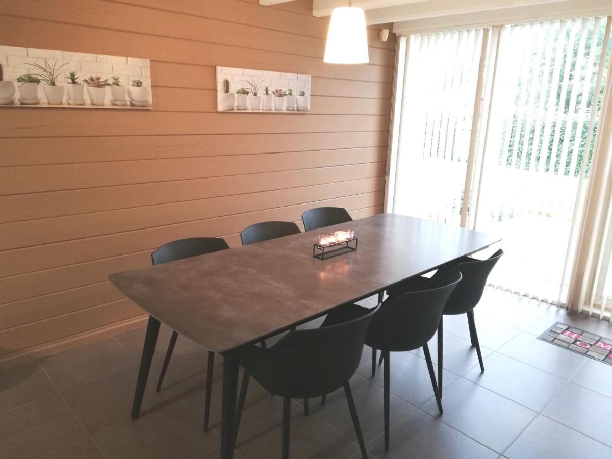 Maison 3 Chambres A 200 M De La Plage Des Lacs De L Eau D Heure Froid-Chapelle Екстериор снимка