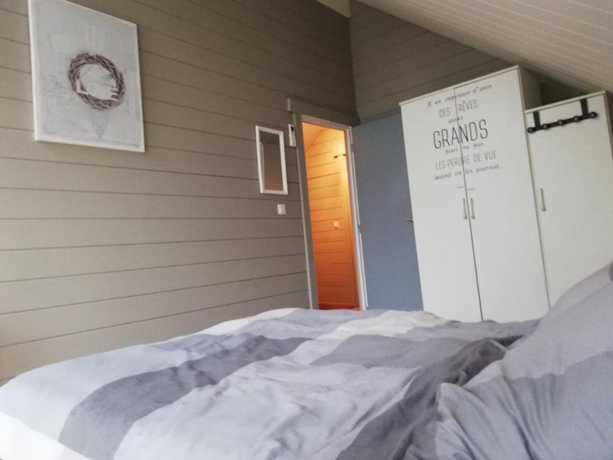 Maison 3 Chambres A 200 M De La Plage Des Lacs De L Eau D Heure Froid-Chapelle Екстериор снимка